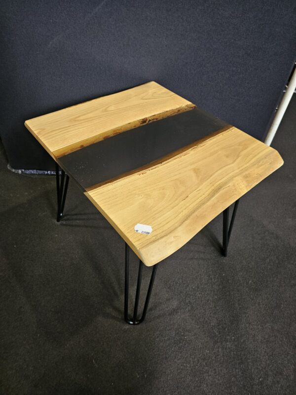 Tête de canapé carré rivière