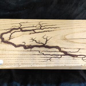 Planche présentation alimentaire essence châtaignier