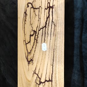 Planche présentation alimentaire essence châtaignier