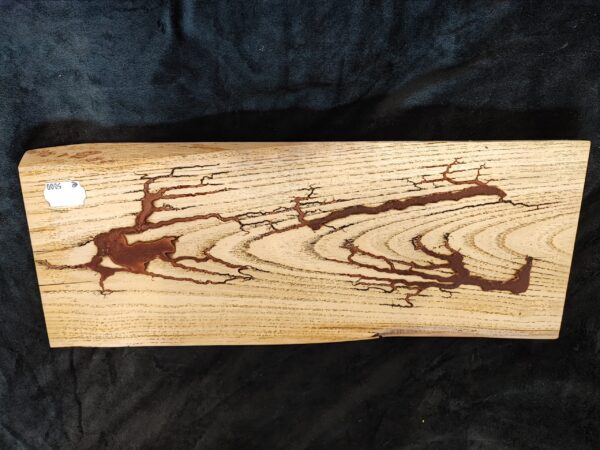 Planche présentation alimentaire essence châtaignier