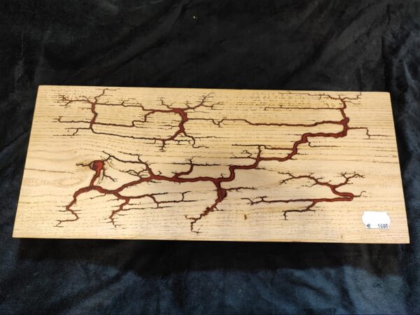 Planche présentation alimentaire essence châtaignier